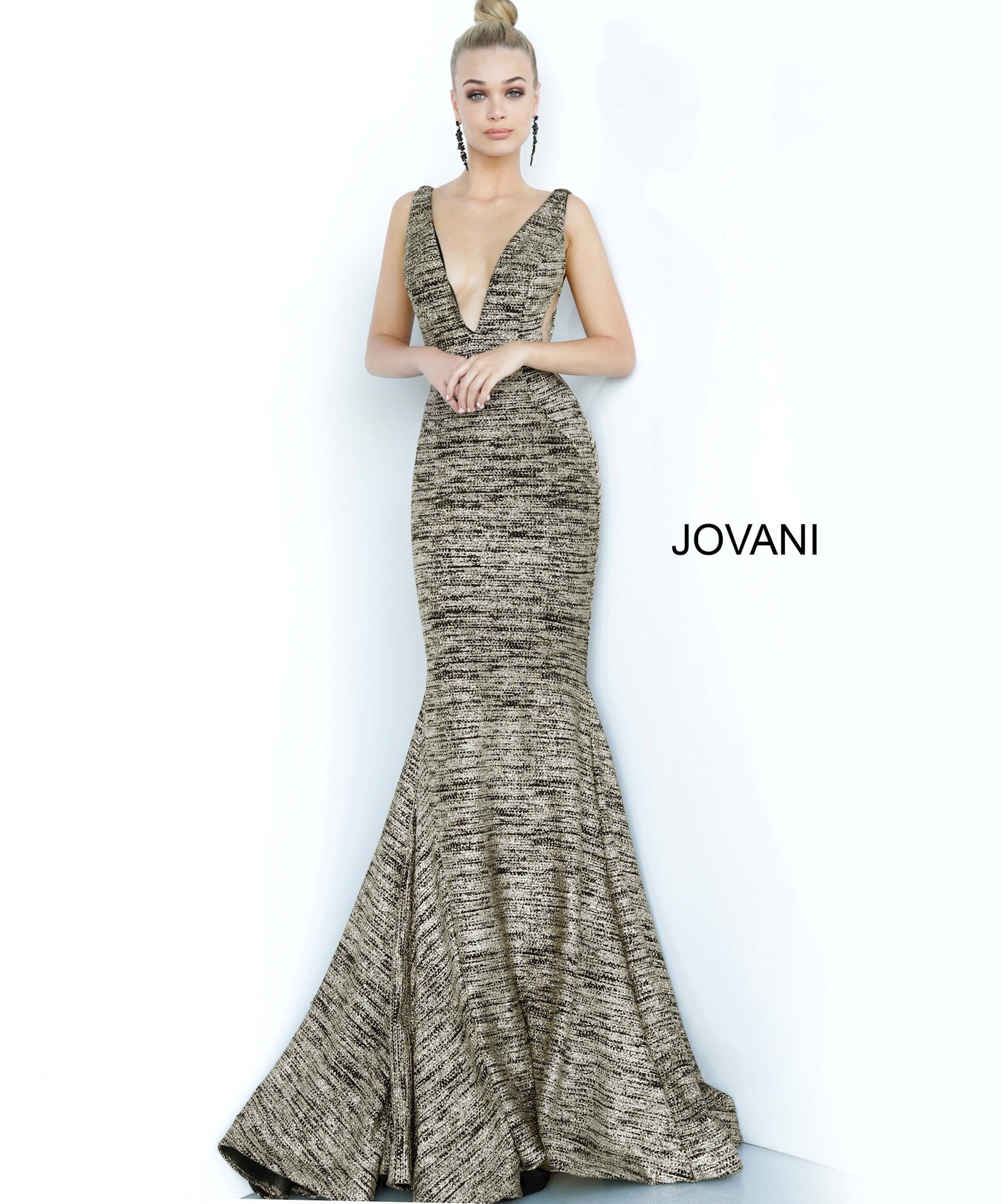 JVN-47075 image 2
