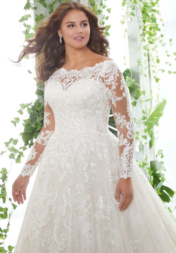 UNK-Patience Plus Size - Image 2