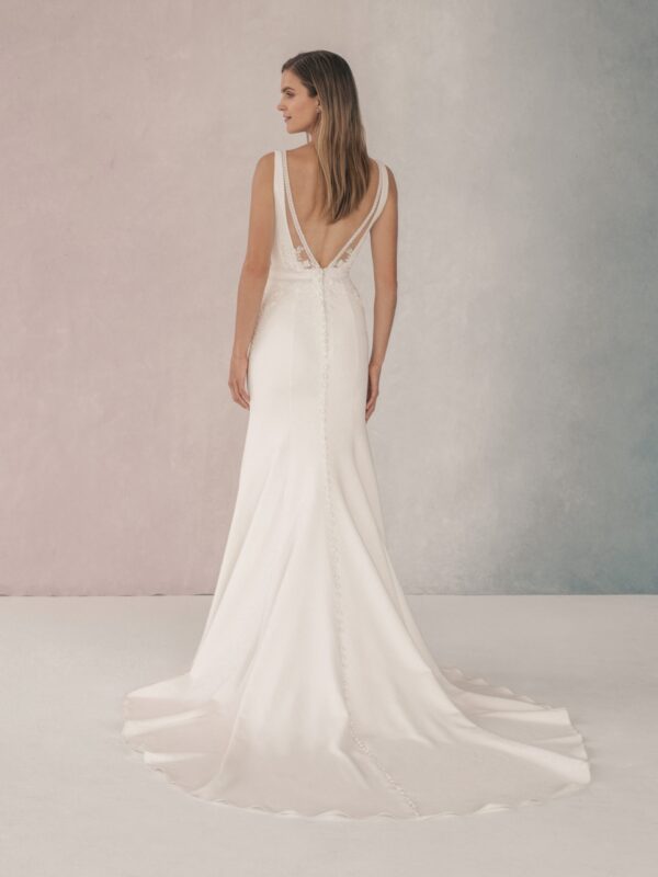 UNK-Melissa - Image 6