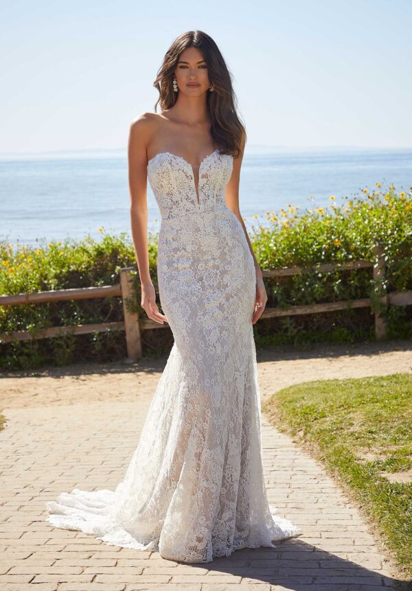 UNK-Luciana - Image 3
