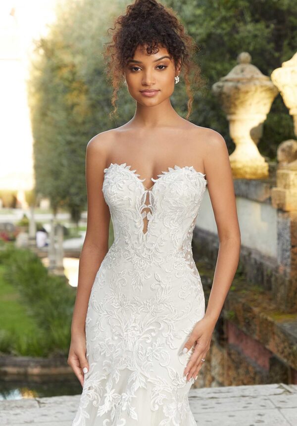 UNK-Fabiana - Image 3