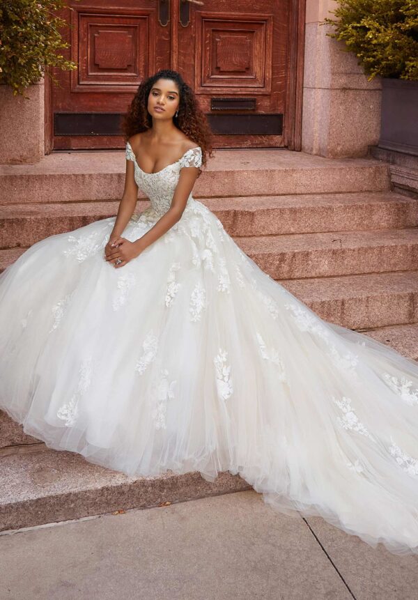 UNK-Jalaine - Image 3