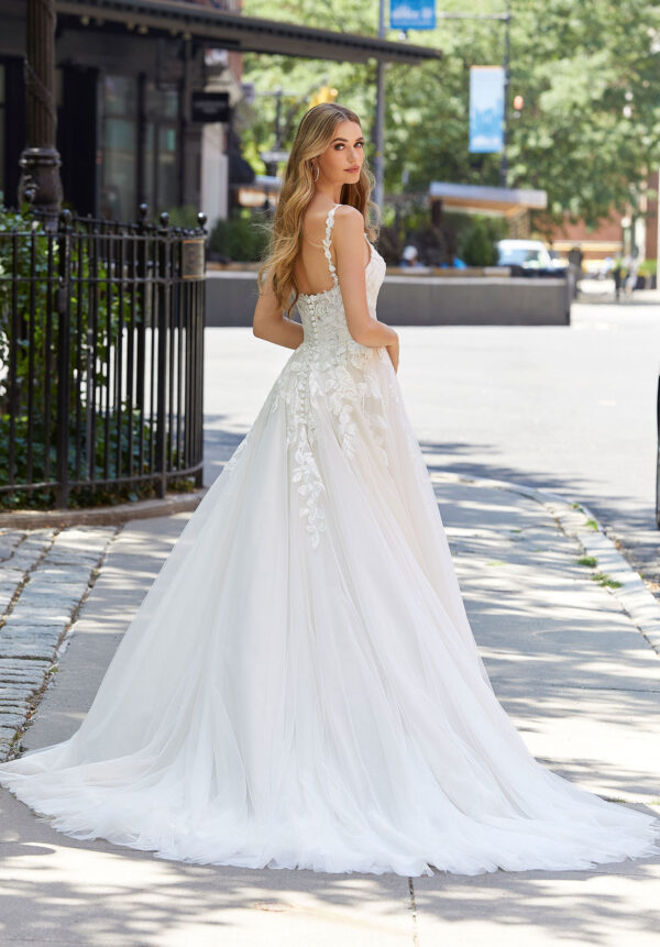 UNK-Julianne - Image 5
