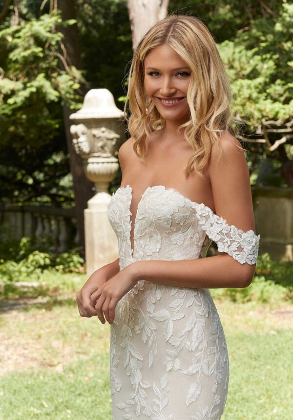 UNK-Pauline - Image 2